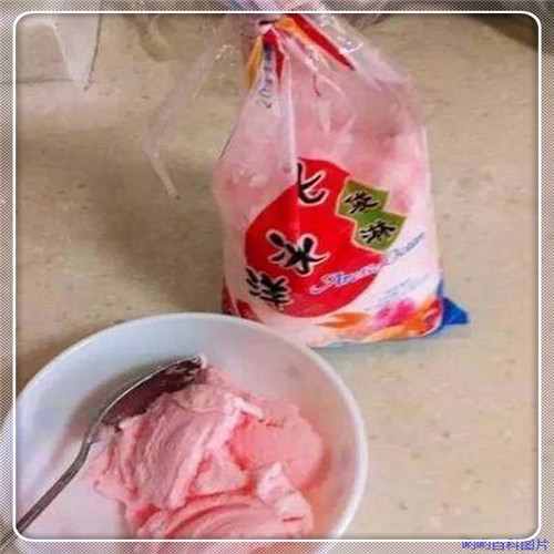 葛根丰胸胶囊（葛根能丰胸吗）