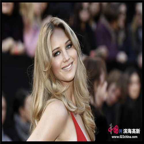 诸天万界奴役女神系统80txt（斗破苍穹之收美系统）